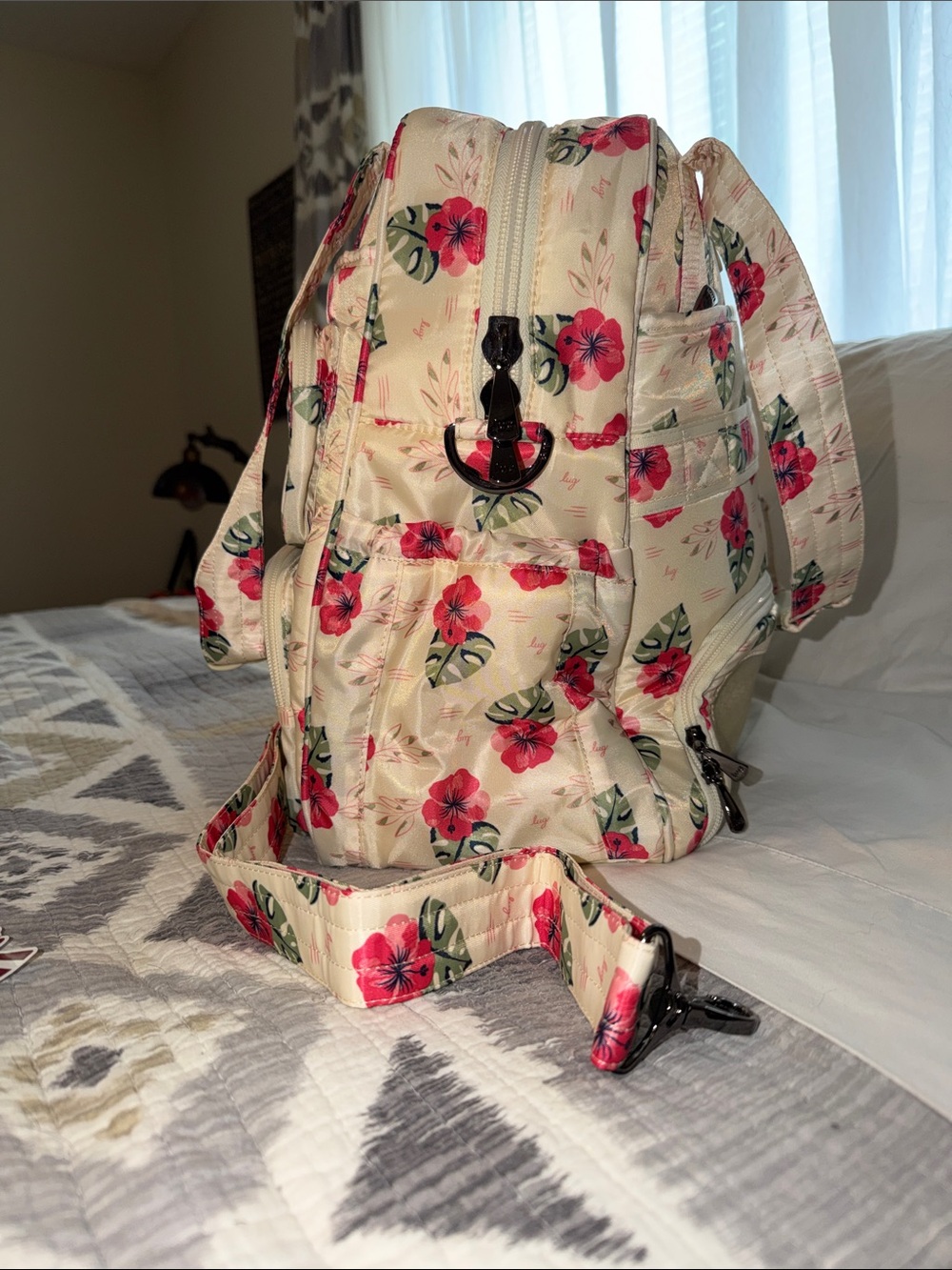 lug - Puddle jumper - aloha Cream - Picture 2 of 6